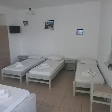 Vaggos For 4 Persons